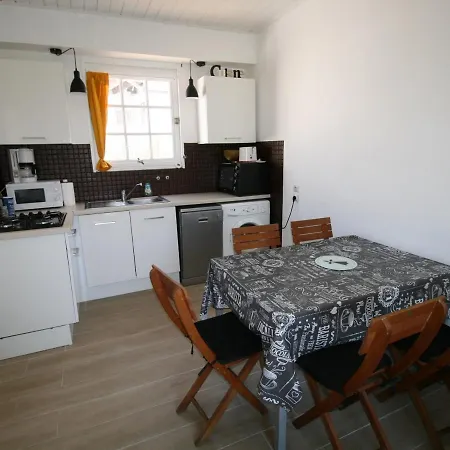 A 100m De La Plage, Maison Ideale Avec Terrasse Et Equipements Complets - Fr-1-22-321 펜션 라트슈수르메르