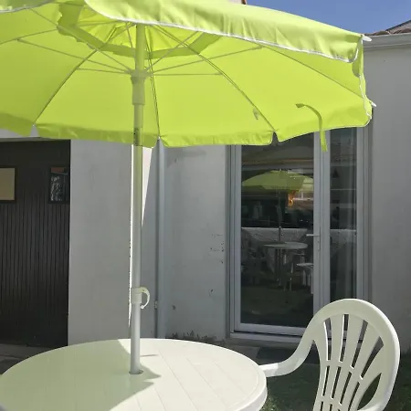 A 100m De La Plage, Maison Ideale Avec Terrasse Et Equipements Complets - Fr-1-22-321 펜션 라트슈수르메르